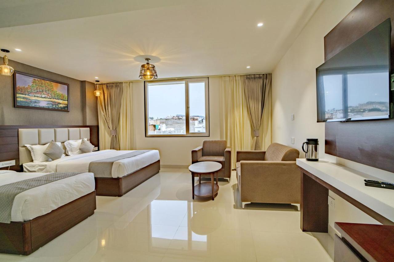 The Mangal View Residency - A Luxury Boutique Business Hotel أُودايبور المظهر الخارجي الصورة