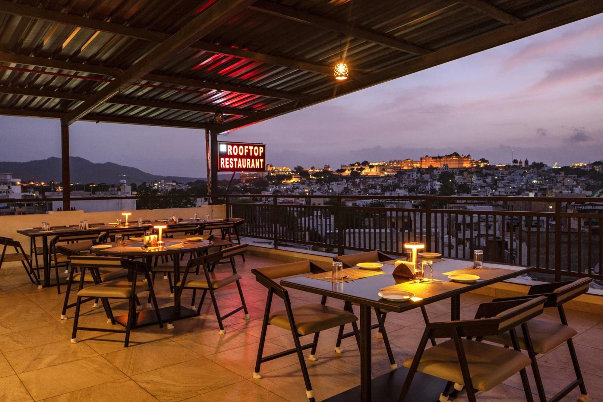 The Mangal View Residency - A Luxury Boutique Business Hotel أُودايبور المظهر الخارجي الصورة